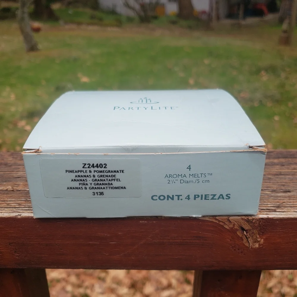 (3) PartyLite Pineapple & Pomegranate Aroma Melts - 2 1/4" - Picture 6 of 11